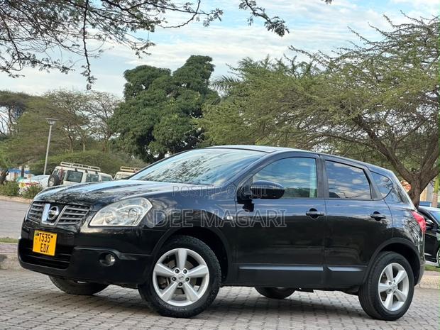 Nissan Dualis 2008 Black
