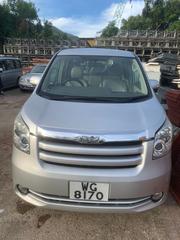 Toyota Noah 2008 Silver for sale