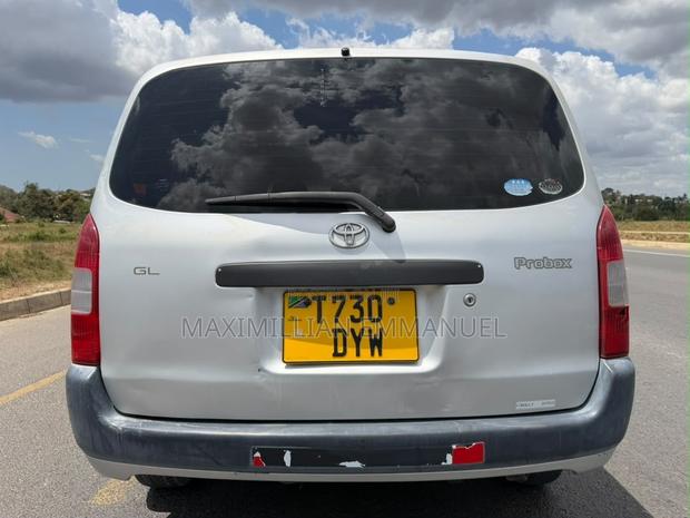 Toyota Probox 2005 Silver