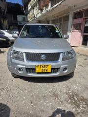 Suzuki Escudo 2008 Silver for sale