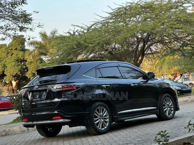 Toyota Harrier 2017 Black