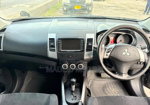 Mitsubishi Outlander 2008 Black