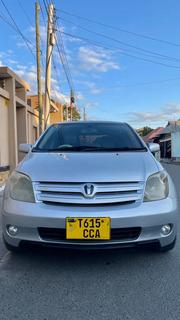 Toyota IST 2004 Silver for sale