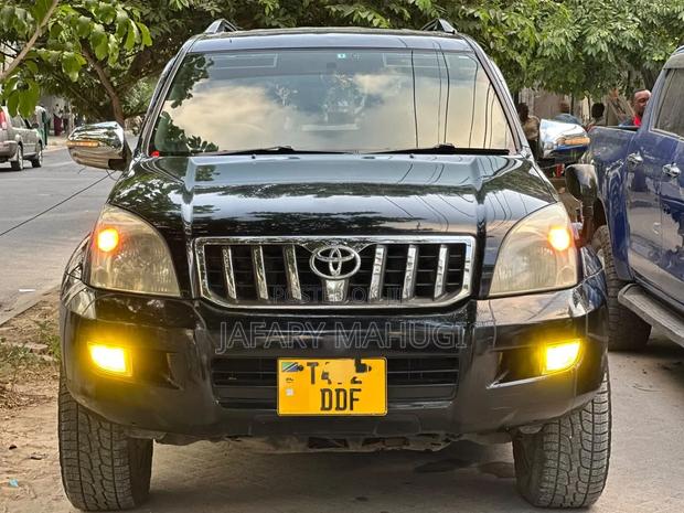 Toyota Land Cruiser Prado 2015 Black