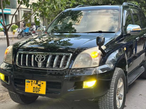 Toyota Land Cruiser Prado 2015 Black