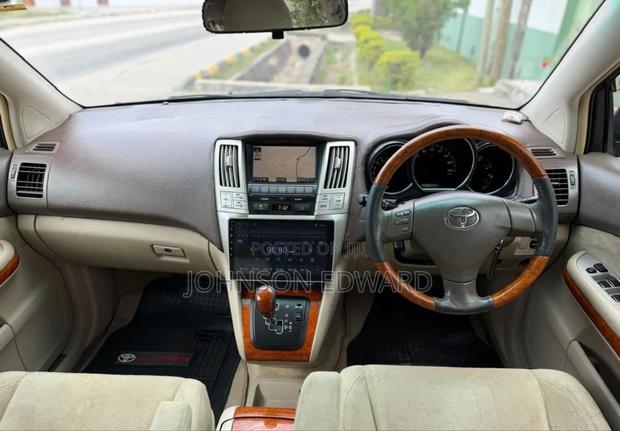 Toyota Harrier 2012 Black
