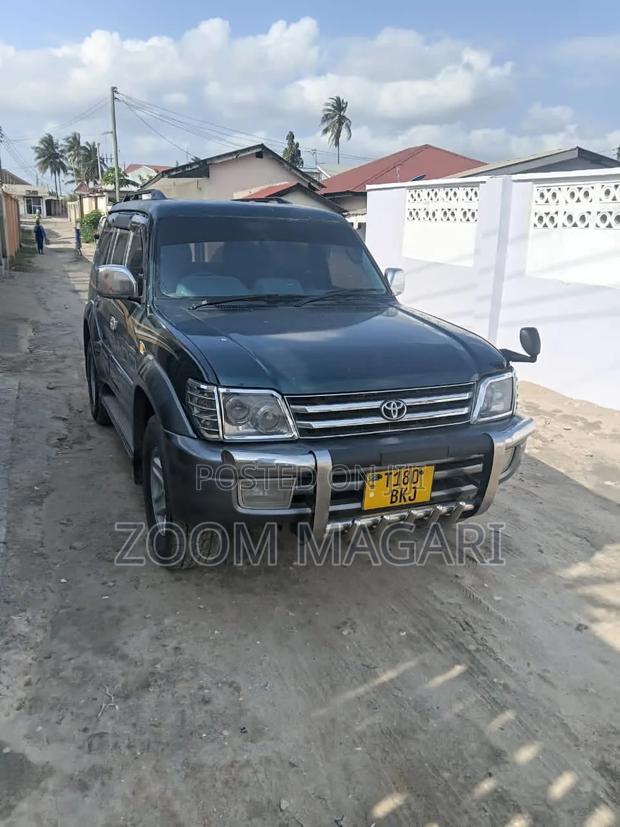 Toyota Land Cruiser Prado 2003 Blue