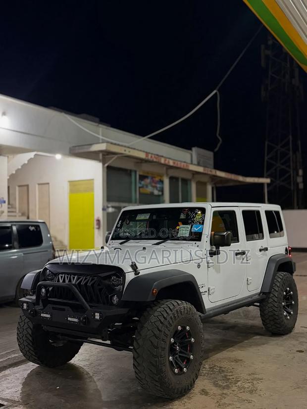 Jeep Wrangler 2018 Off white