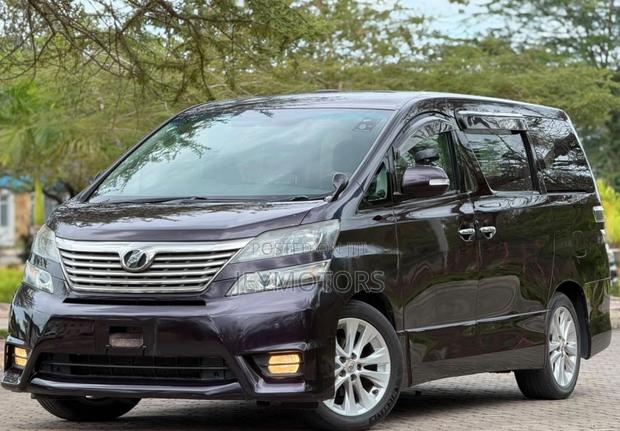 Toyota Vellfire 2009 Black