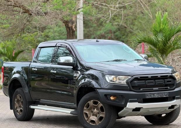 Ford Ranger Wildtrak 2014 Black