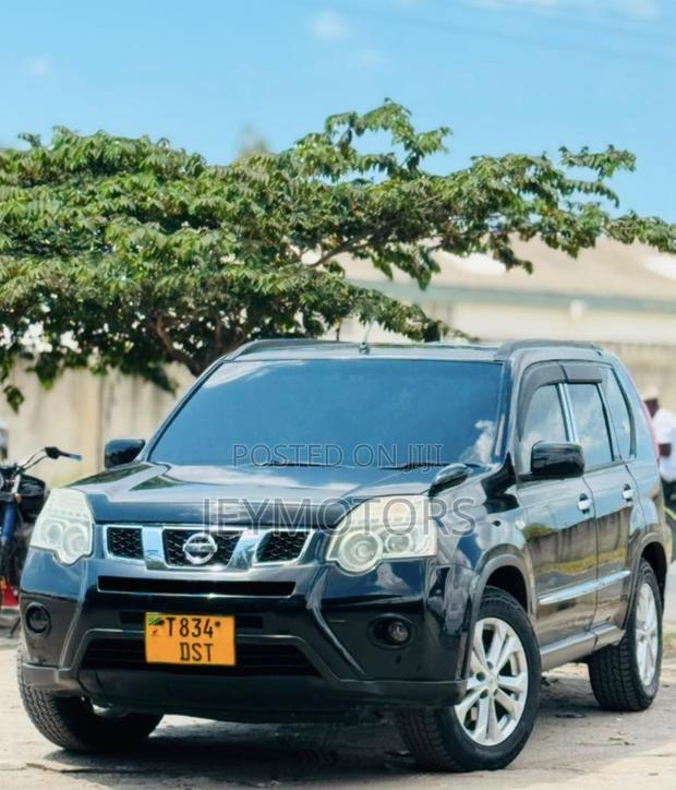Nissan X-Trail 2010 Black