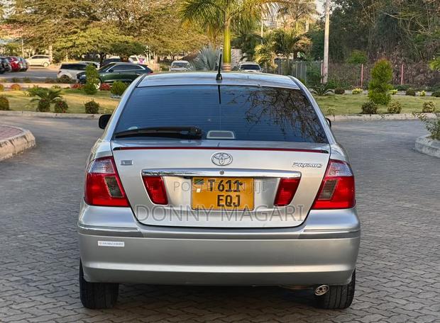 Toyota Premio 2003 Silver