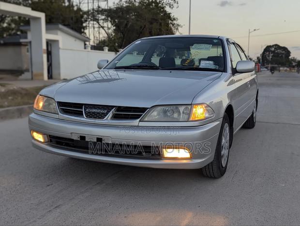 Toyota Carina 1999 Silver