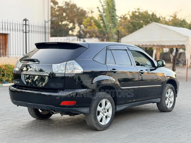 Toyota Harrier 2006 Black
