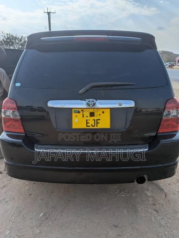 Toyota Kluger 2006 Black