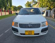 Toyota Succeed 2004 White for sale