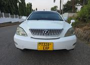 Toyota Harrier 2004 White for sale
