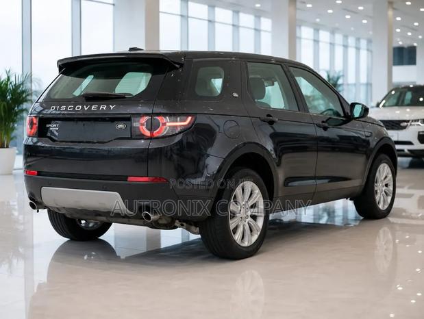 Land Rover Discovery Sport 2015 Black