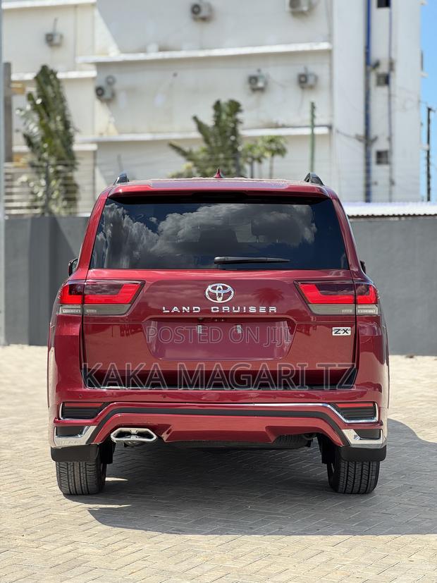 New Toyota Land Cruiser 2024 Maroon