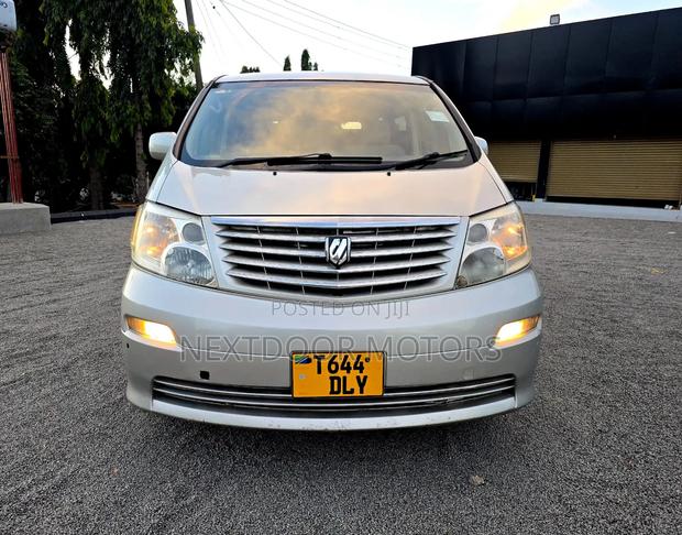 Toyota Alphard 2004 Silver