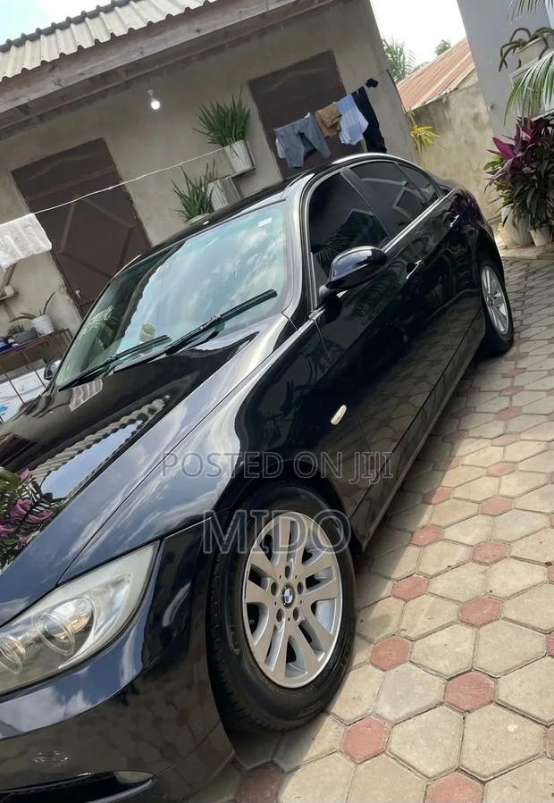 BMW 3 Series 2010 Black