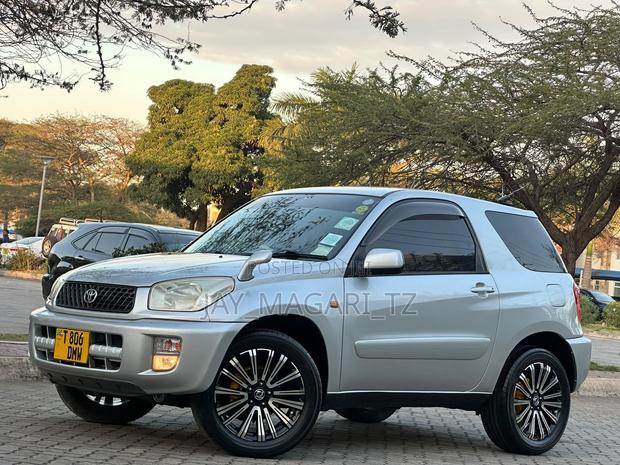 Toyota RAV4 Automatic 2003 Silver