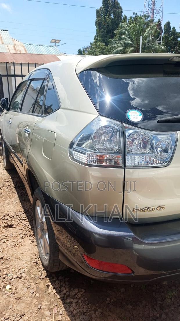 Toyota Harrier 2.4 4WD 2009 Gold