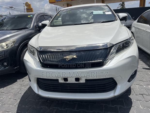 Toyota Harrier 2016 White