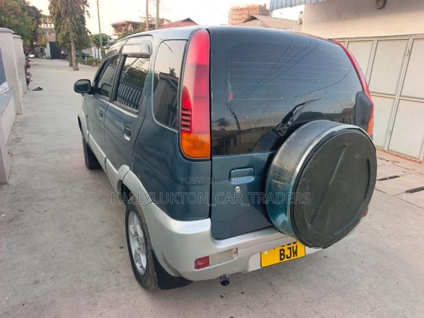 Daihatsu Terios 2006 Green