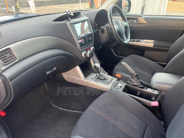 Subaru Forester 2.0D X 2010 Blue