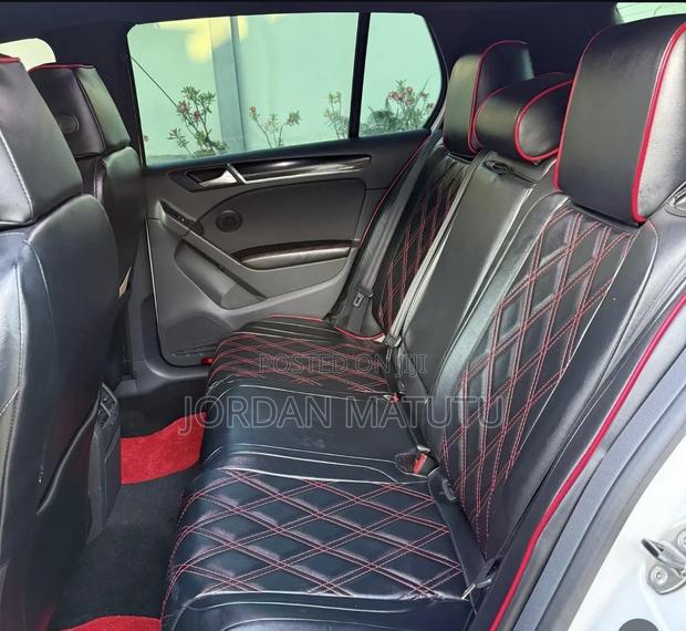 Volkswagen Golf 2011 White