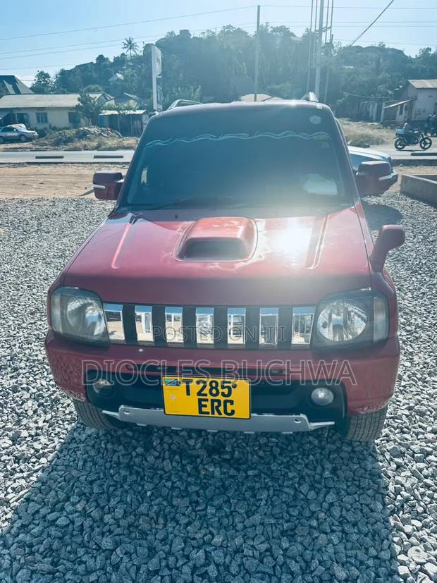 Suzuki Jimny 1.3 2012 Red