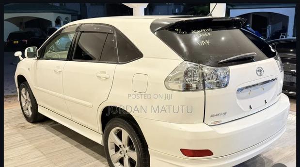 Toyota Harrier 2.4 4WD 2006 White