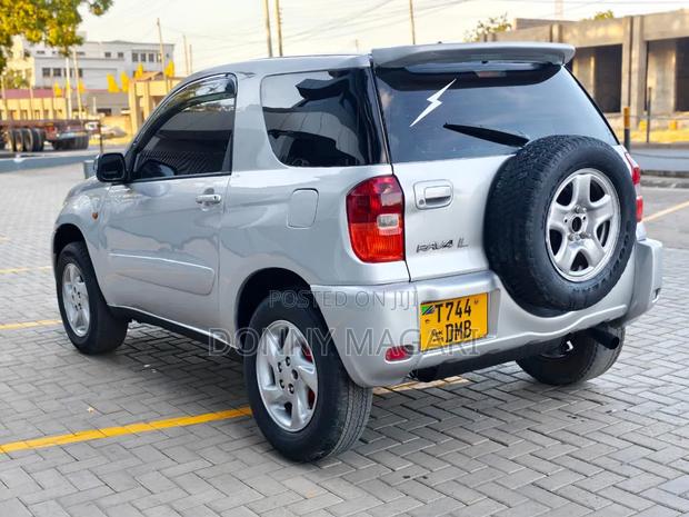 Toyota RAV4 2005 Silver