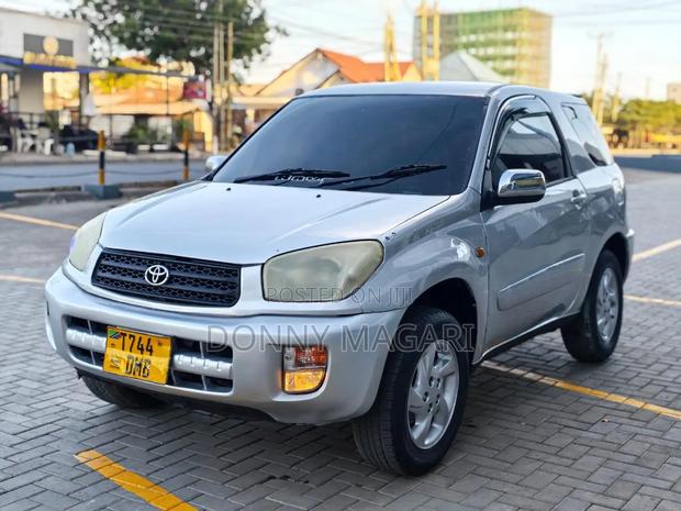 Toyota RAV4 2005 Silver