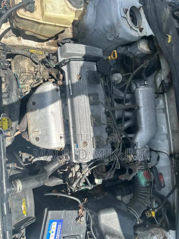 Toyota Corona Premio 1999 White