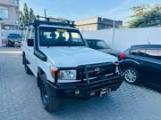 Toyota Land Cruiser 2020 White for sale