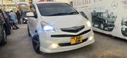 Toyota Ractis 2005 White for sale
