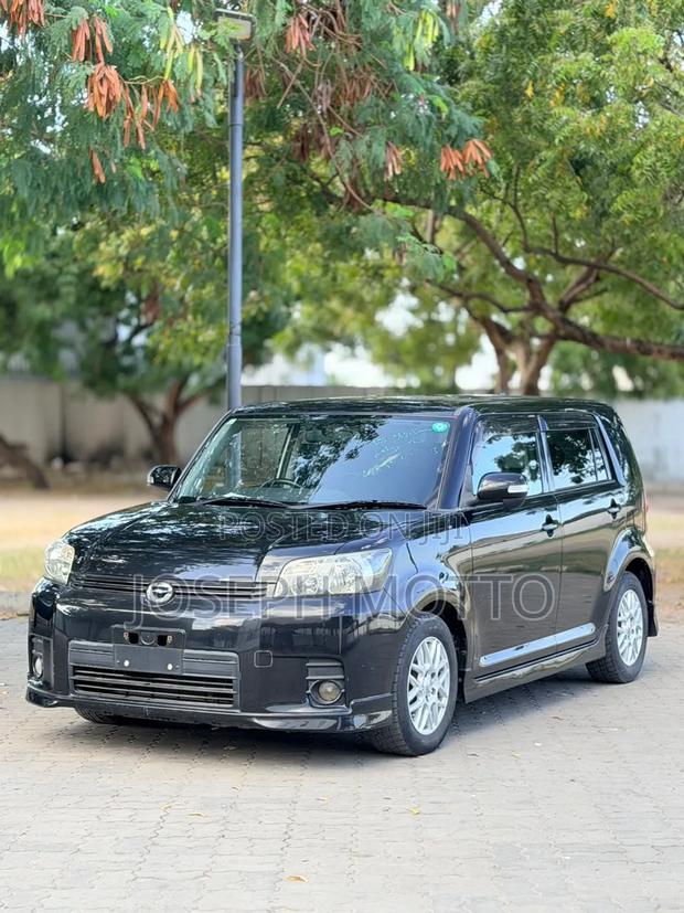Toyota Rumion 1.5 FWD 2023 Black