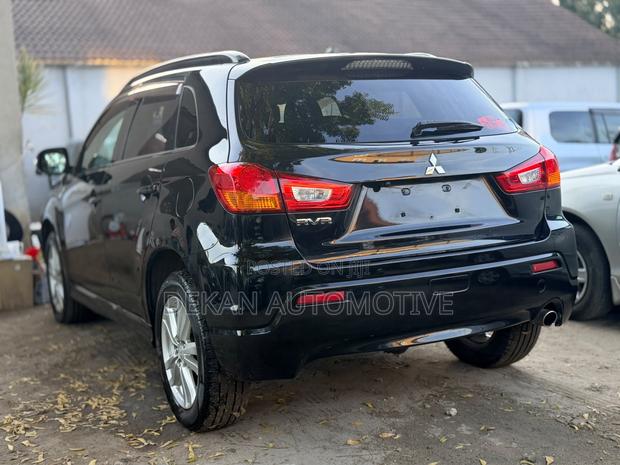 Mitsubishi RVR 2.0 2011 Black