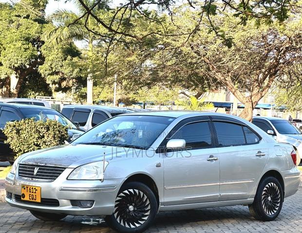 Toyota Premio 2004 Silver