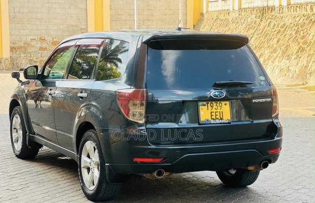 Subaru Forester 2008 Black