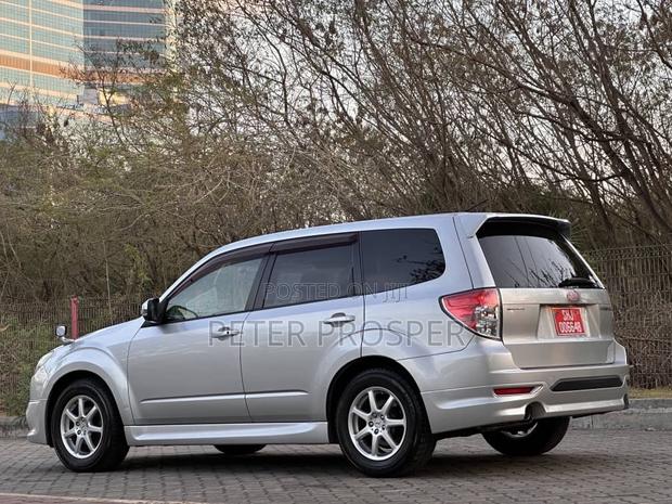 Subaru Forester 2.0D X 2011 Silver