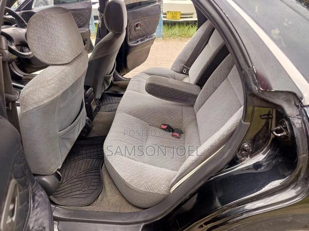 Toyota IST 2005 Silver