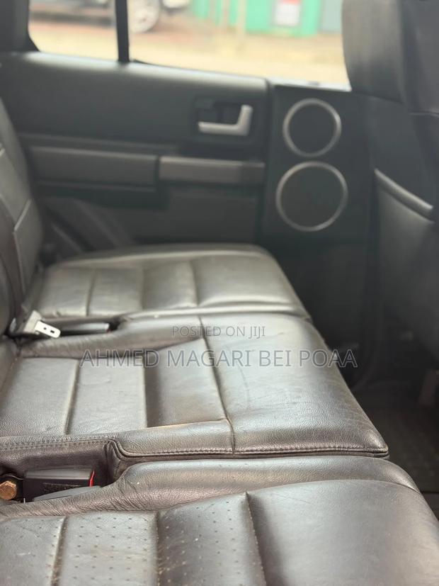 Land Rover Discovery 2009 Silver