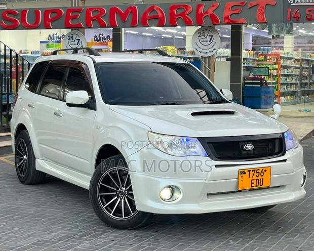 Subaru Forester 2.0D X 2010 White