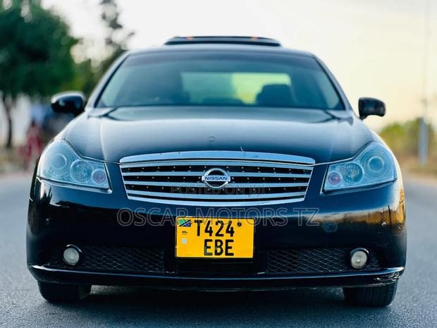 Nissan Fuga 2007 Black