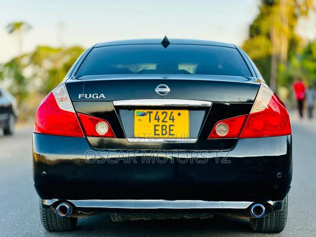 Nissan Fuga 2007 Black