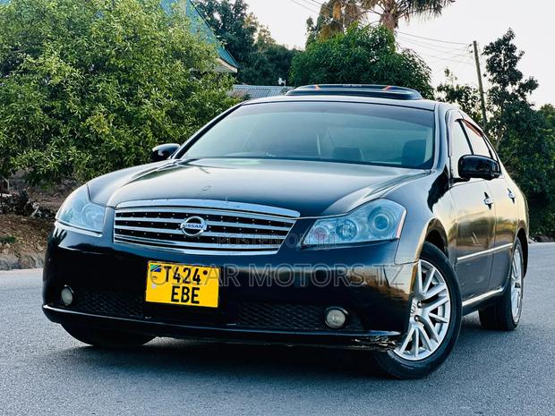 Nissan Fuga 2007 Black