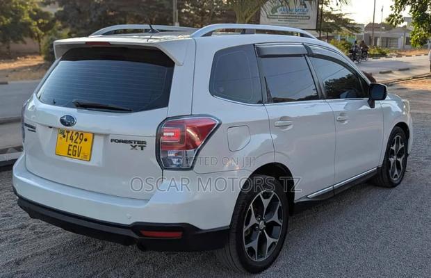 Subaru Forester 2014 White